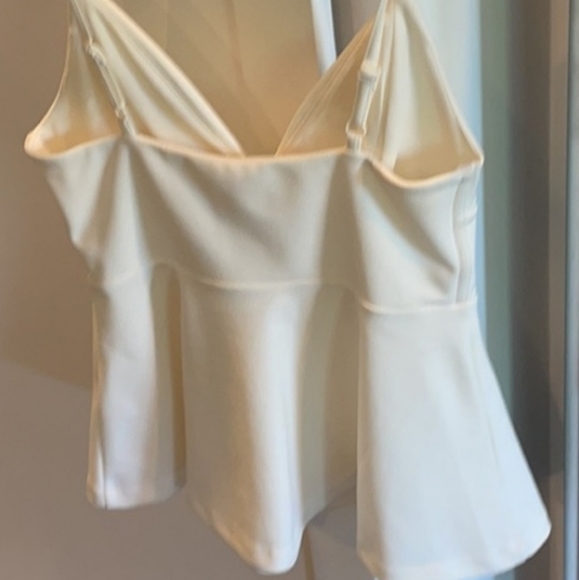 H&M Peplum Top - Picture 2 of 2